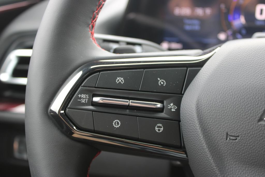 New 2026 Chevrolet Traverse RS FWD image 36