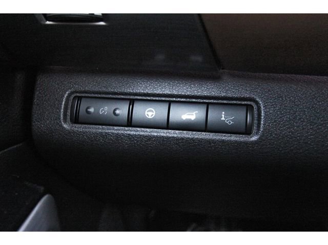 Used 2023 Nissan Pathfinder Platinum w/ Cargo Package AWD/4WD image 22