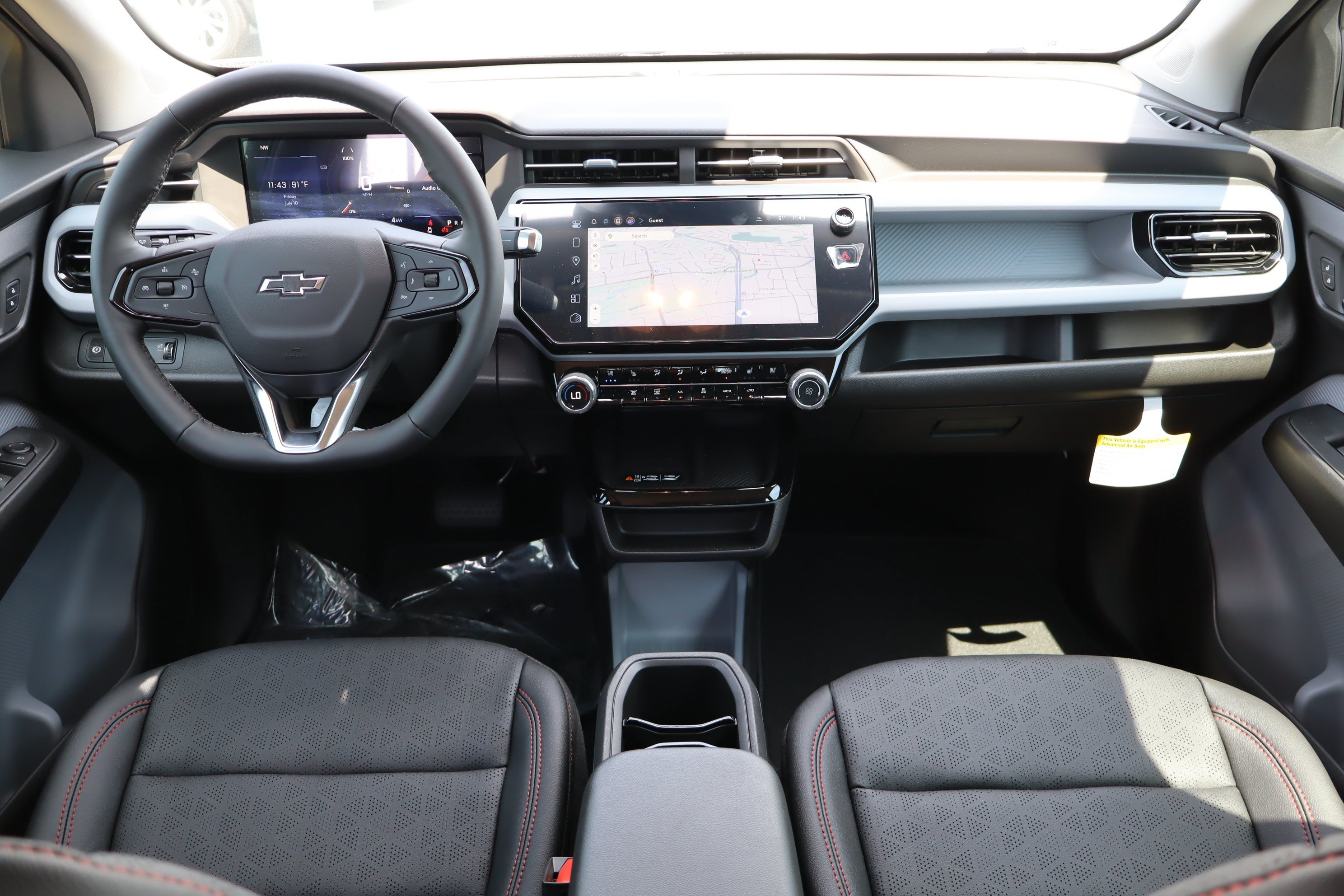 New 2027 Chevrolet Bolt RS w/ Technology Package FWD image 9