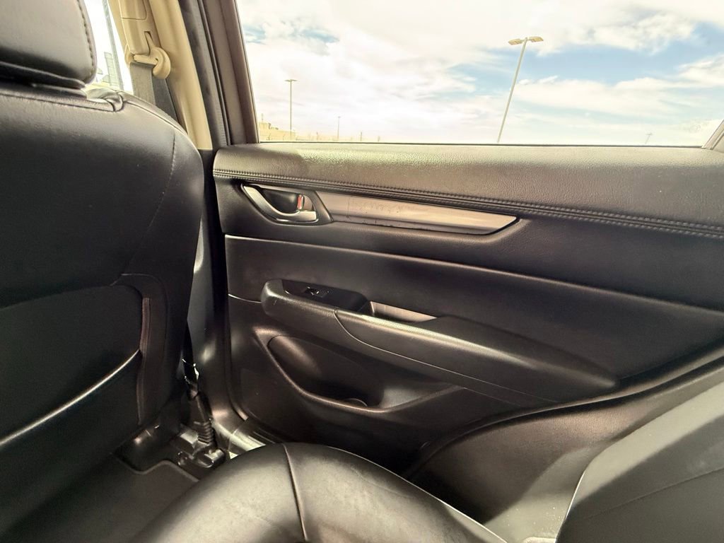 Used 2021 MAZDA CX-5 Touring FWD image 22