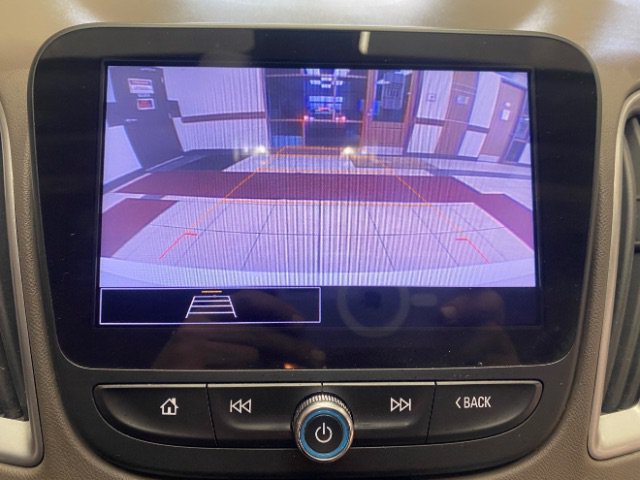 Used 2022 Chevrolet Malibu LT FWD image 29