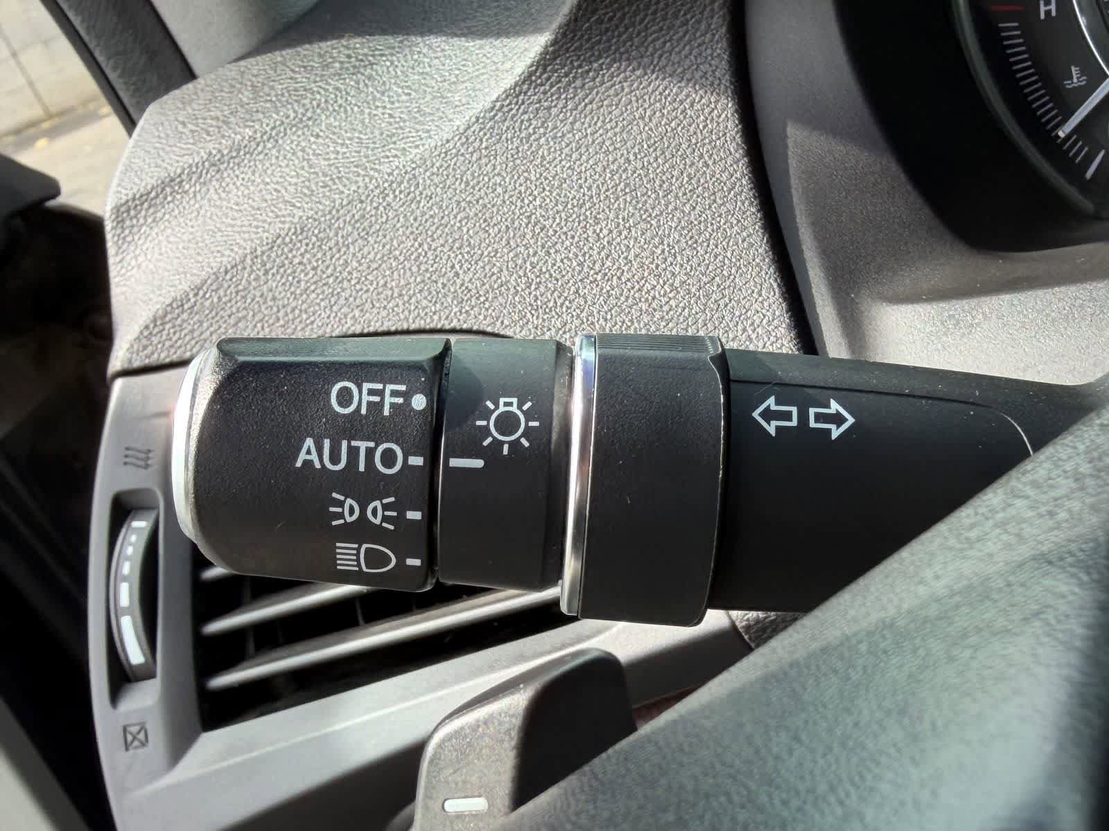 Used 2017 Acura MDX FWD image 25