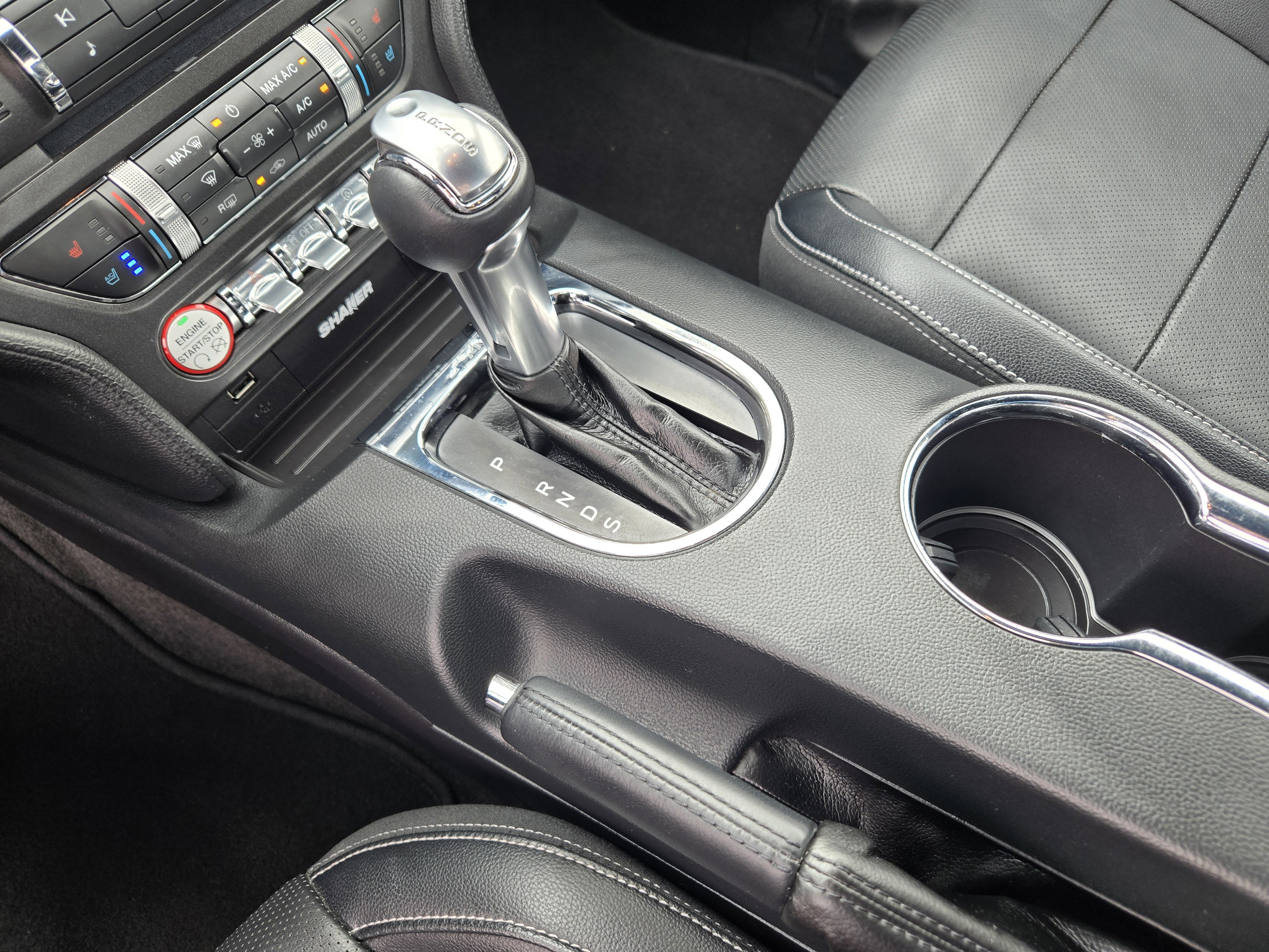Used 2016 Ford Mustang Premium image 17