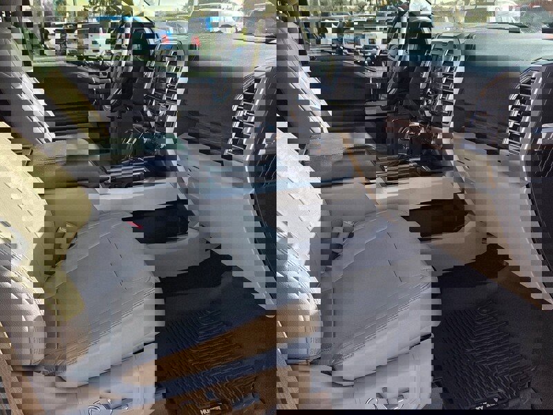 Used 2016 Ford F150 Lariat w/ Equipment Group 502A Luxury image 15