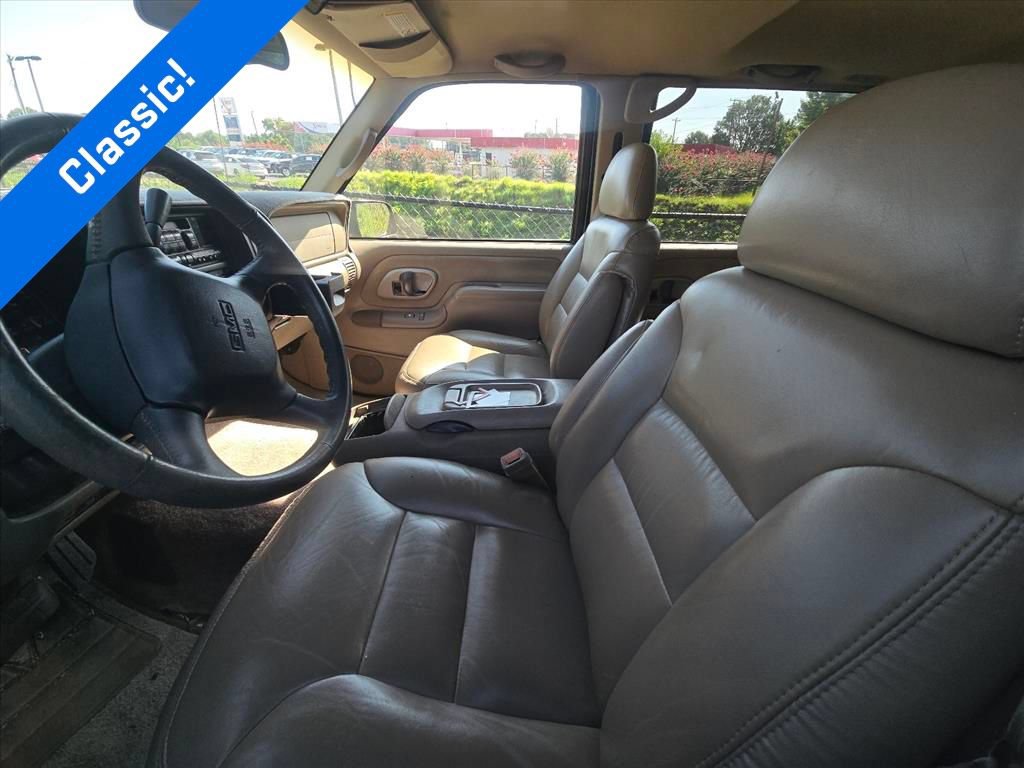 Used 1998 GMC Suburban 2WD w/ Marketing Opt Pkg 3 image 7