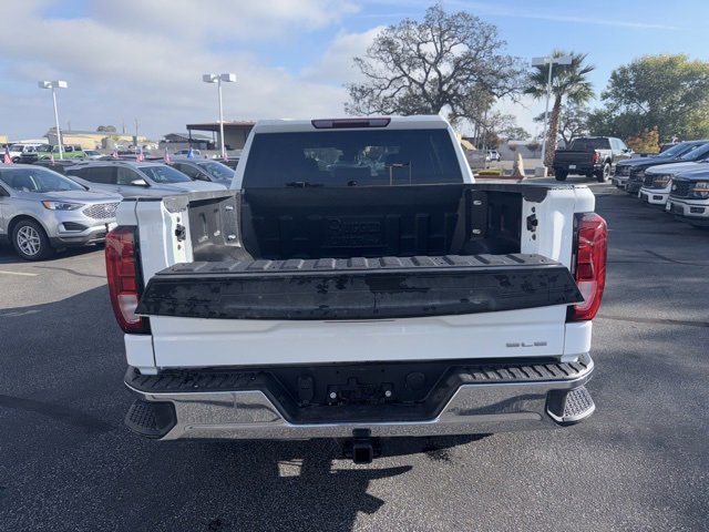 Used 2023 GMC Sierra 1500 SLE image 4