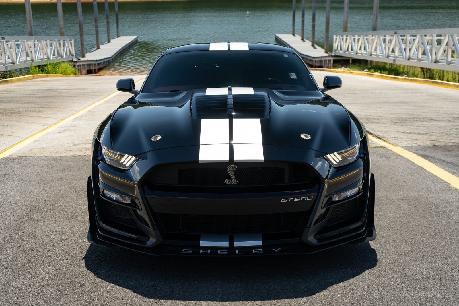 Used 2021 Ford Mustang Shelby GT500 w/ Technology Package RWD image 17