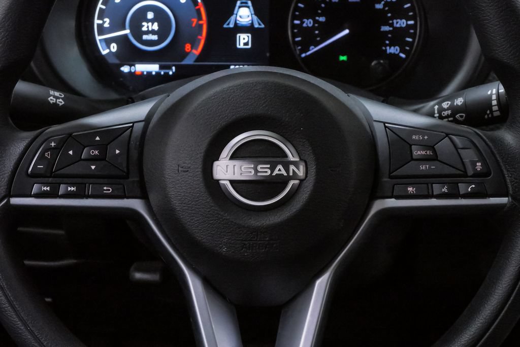 Used 2023 Nissan Kicks SV FWD image 20