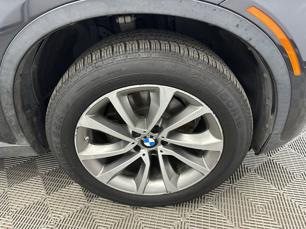 Used 2016 BMW X6 sDrive35i RWD image 12