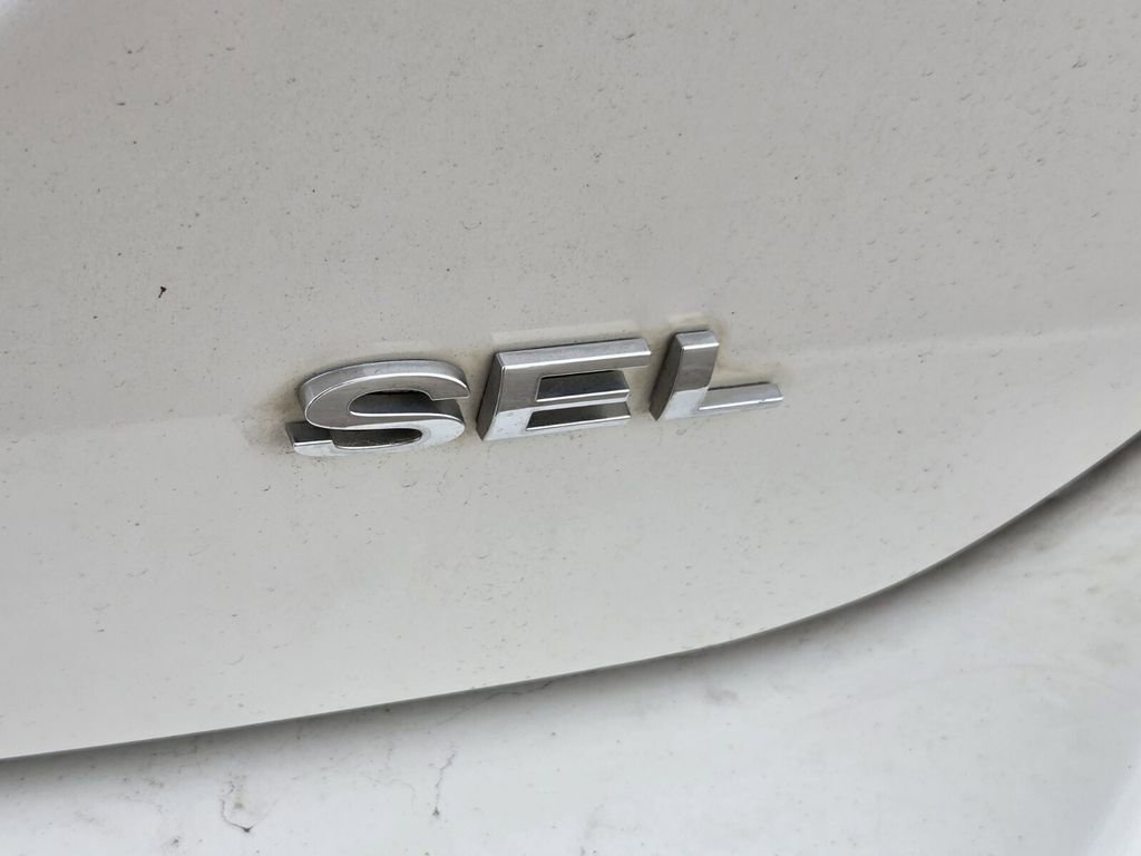 Used 2012 Ford Focus SEL image 7
