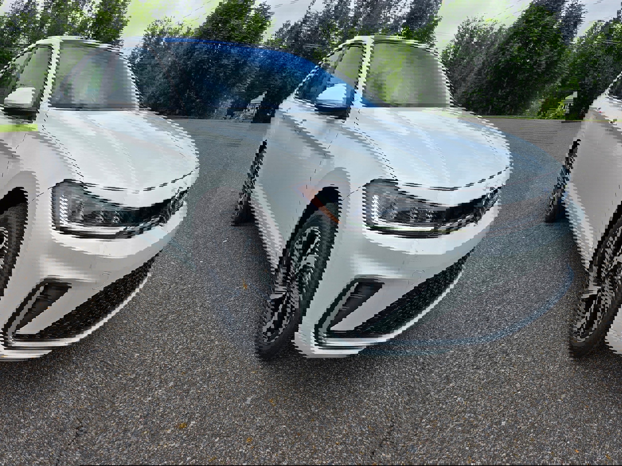 New 2025 Volkswagen Jetta SEL image 1