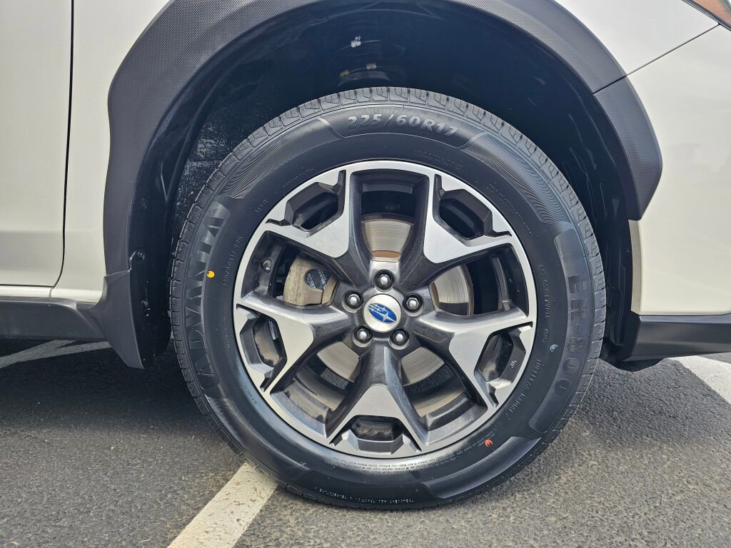 Used 2018 Subaru Crosstrek 2.0i Premium w/ Moonroof Package AWD/4WD image 9