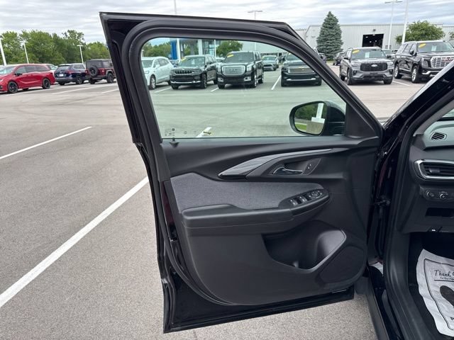 Used 2023 Chevrolet TrailBlazer LT w/ Convenience Package FWD image 15