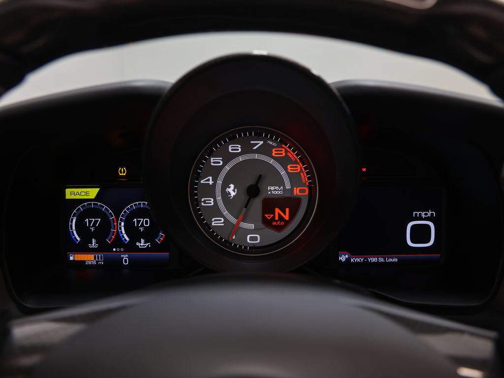 Certified 2022 Ferrari F8 Tributo RWD image 53