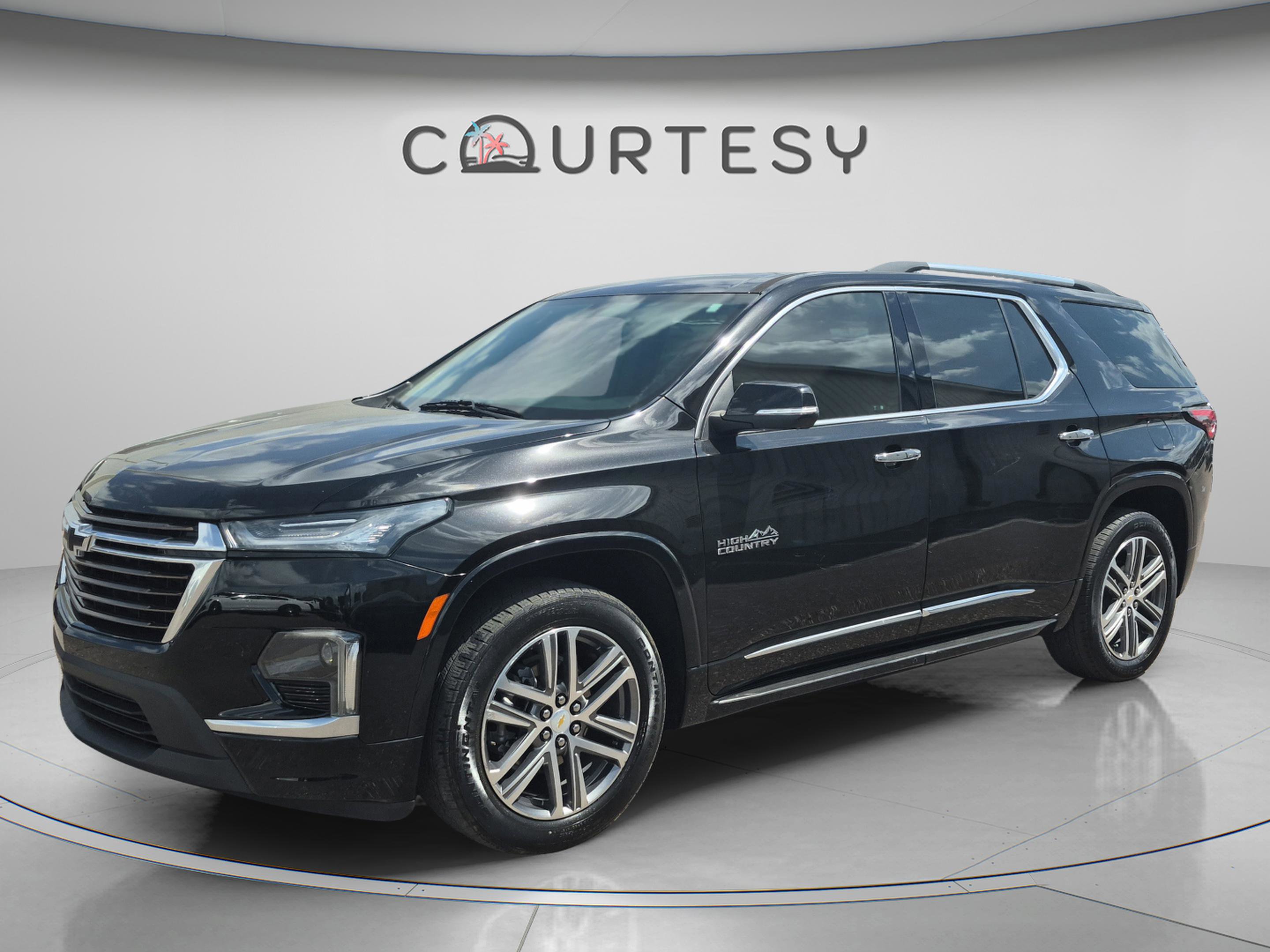 Used 2023 Chevrolet Traverse High Country w/ LPO, Floor Liner Package