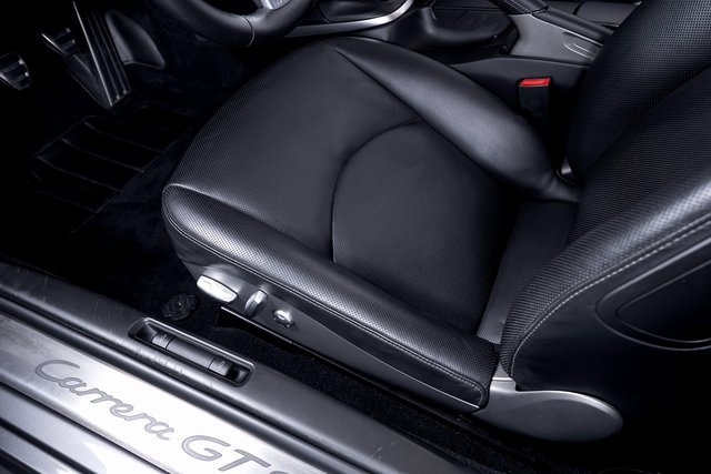 Used 2012 Porsche 911 Carrera GTS image 19