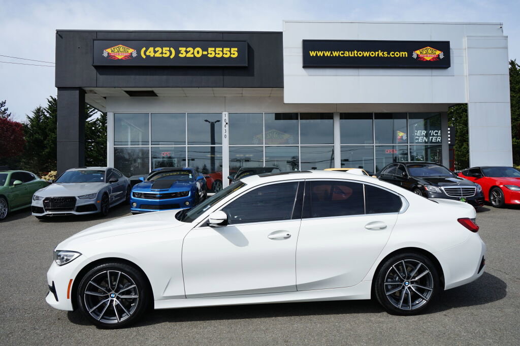 Used 2020 BMW 330i Sedan w/ Convenience Package image 2