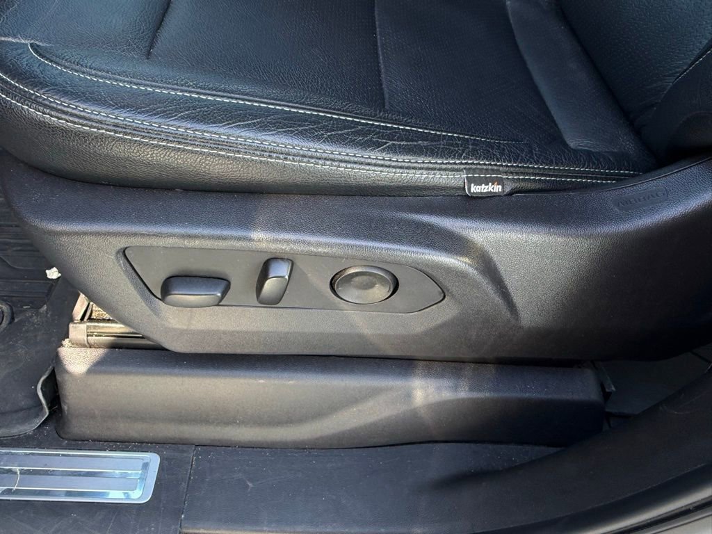 Used 2024 GMC Sierra 1500 Elevation image 11