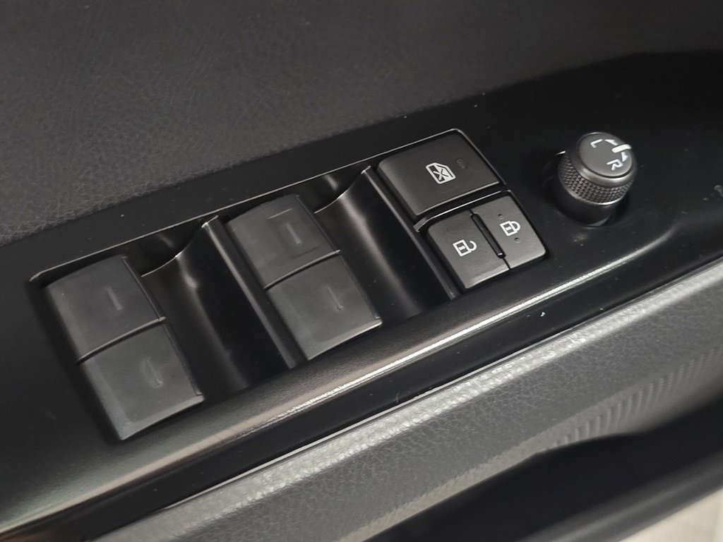 New 2026 Toyota Camry SE image 25