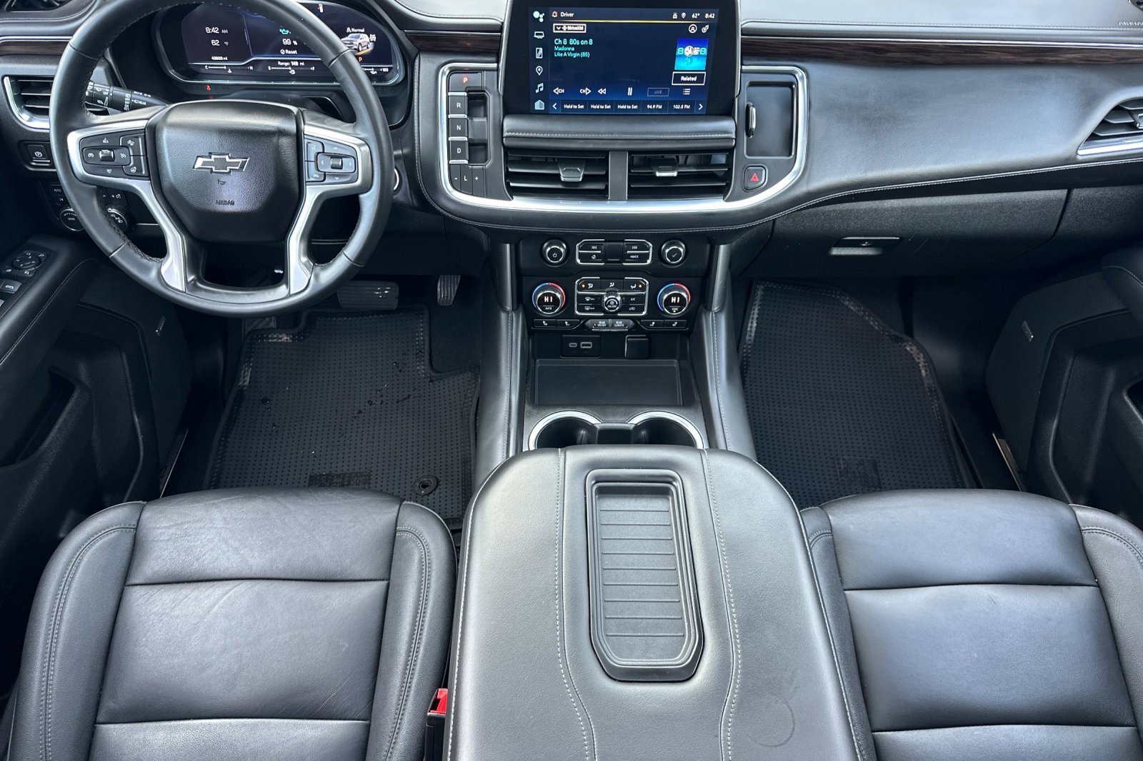 Used 2023 Chevrolet Tahoe Z71 w/ Luxury Package image 10