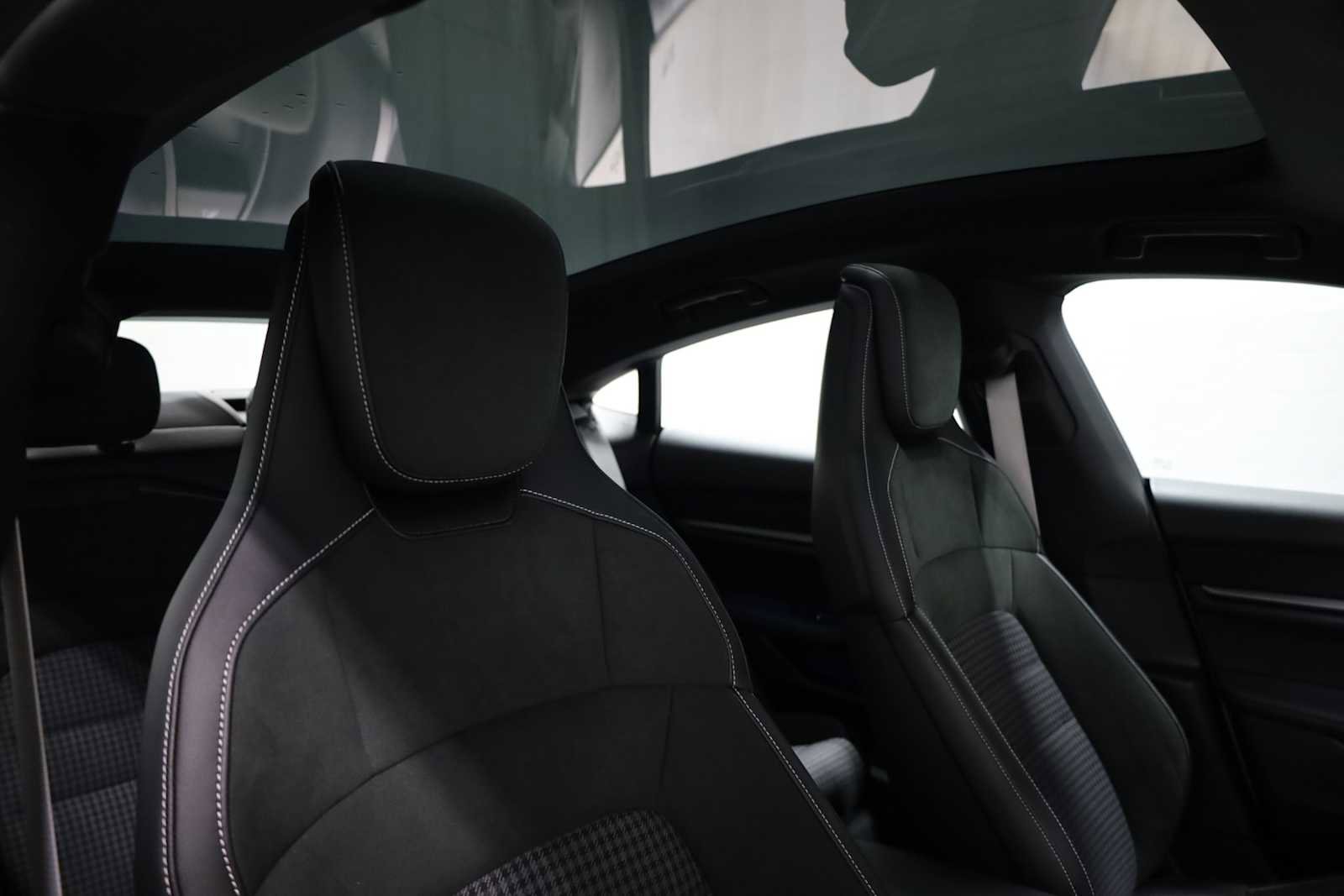 Certified 2025 Porsche Taycan image 23