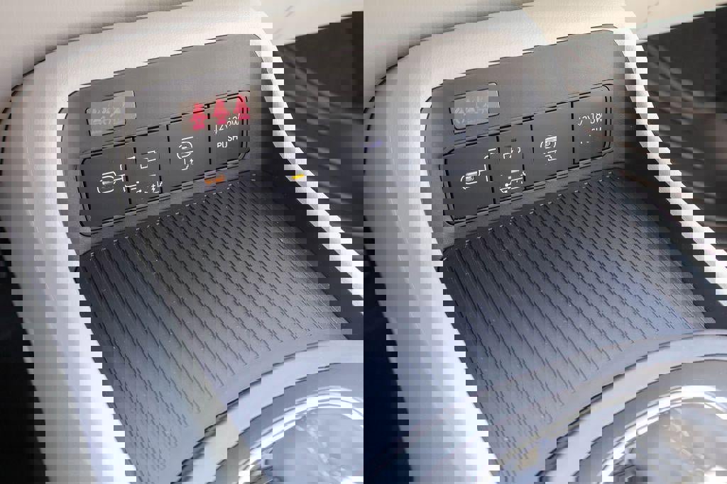 New 2026 Hyundai Kona SE image 15