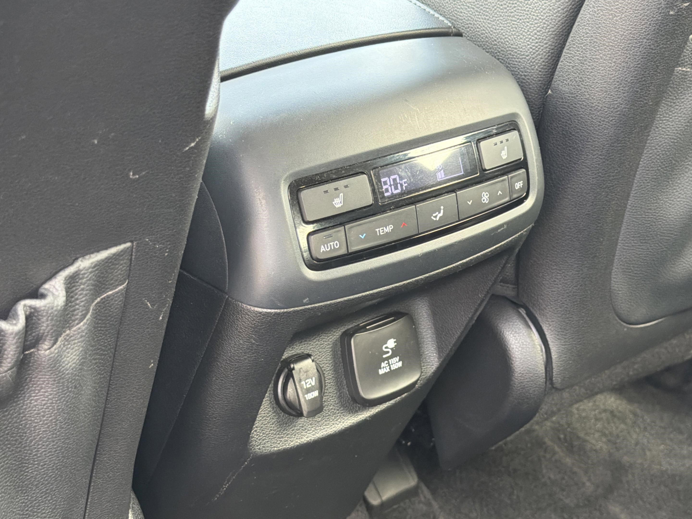 Used 2020 Hyundai Palisade SEL w/ Premium Package FWD image 29