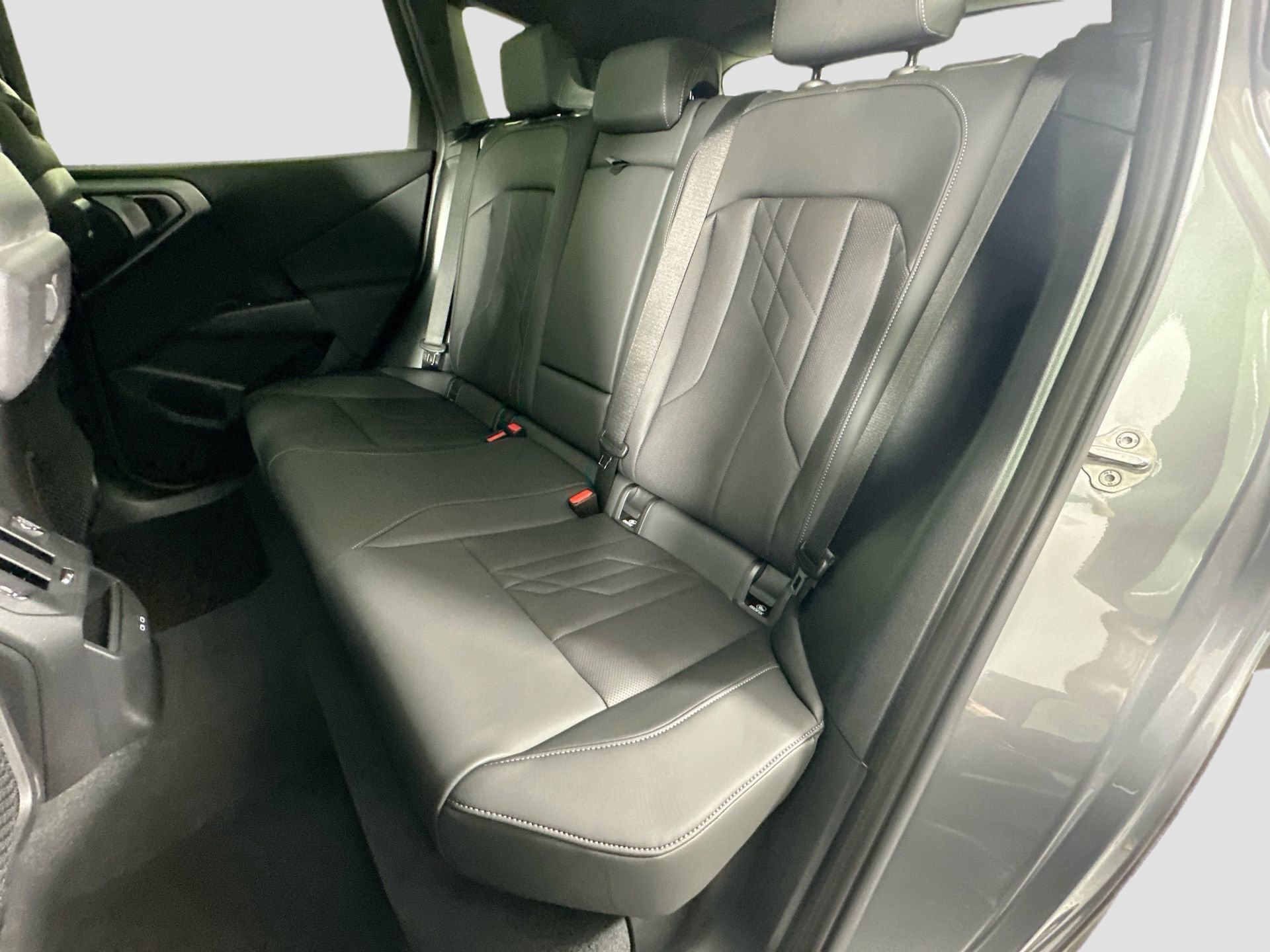 New 2026 BMW X3 xDrive30 w/ Convenience Package image 25