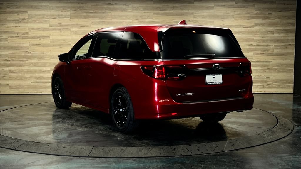Used 2024 Honda Odyssey Sport image 13