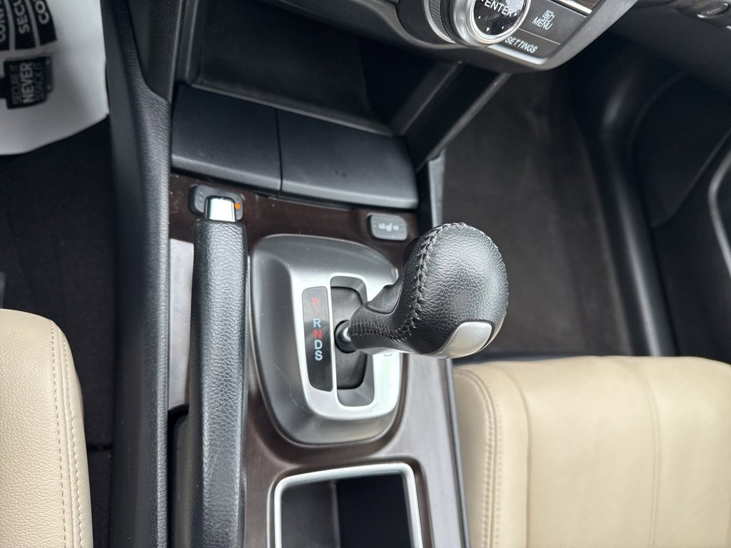 Used 2014 Honda Crosstour EX-L image 17