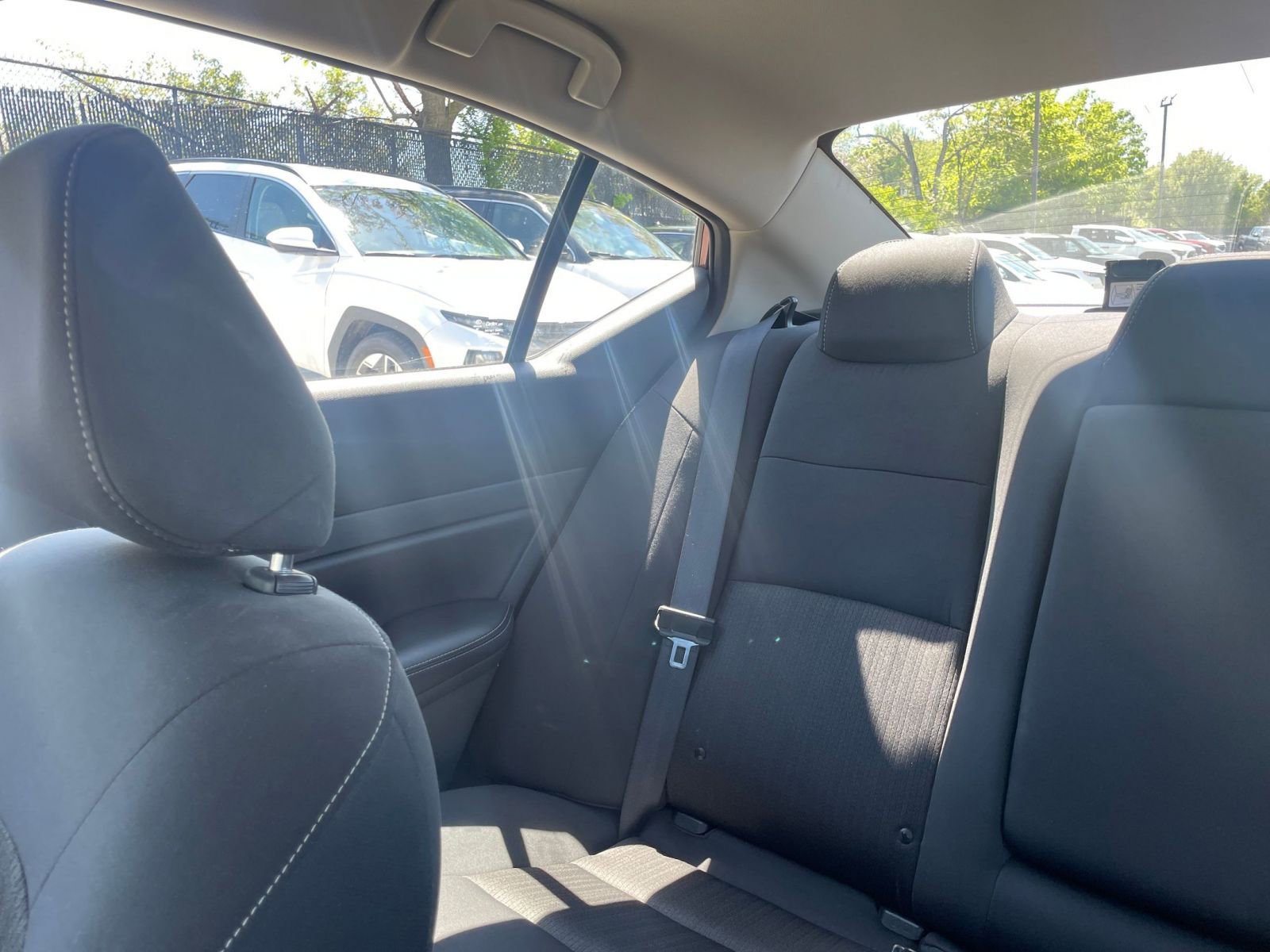 Used 2025 Nissan Altima 2.5 SV FWD image 34