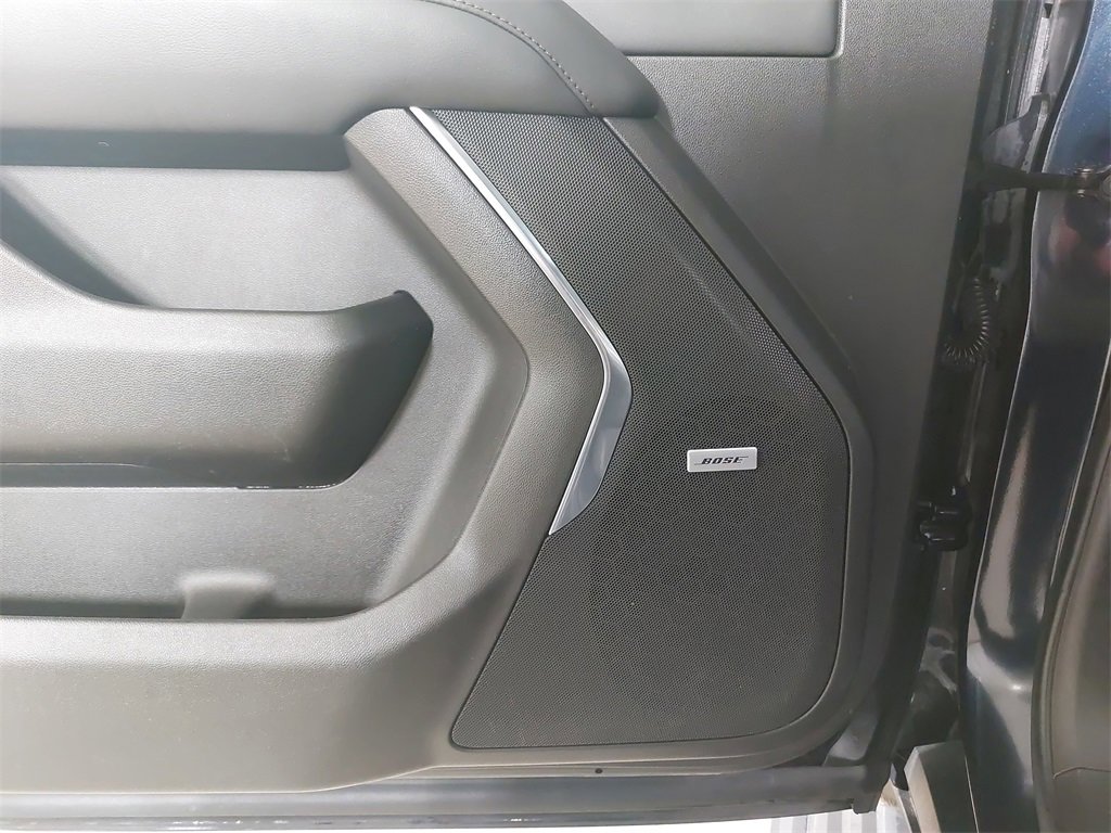 Used 2021 Chevrolet Suburban High Country image 35