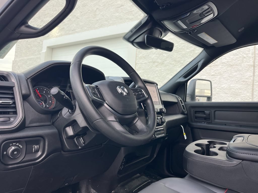 New 2026 RAM 5500 Tradesman AWD/4WD image 13