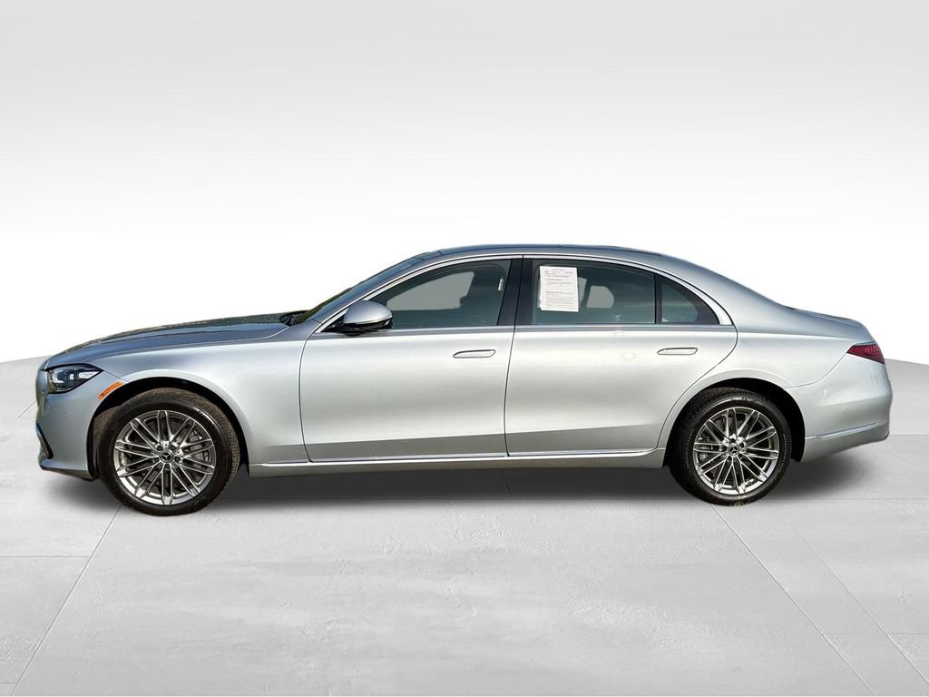 Used 2021 Mercedes-Benz S 580 4MATIC Sedan image 2