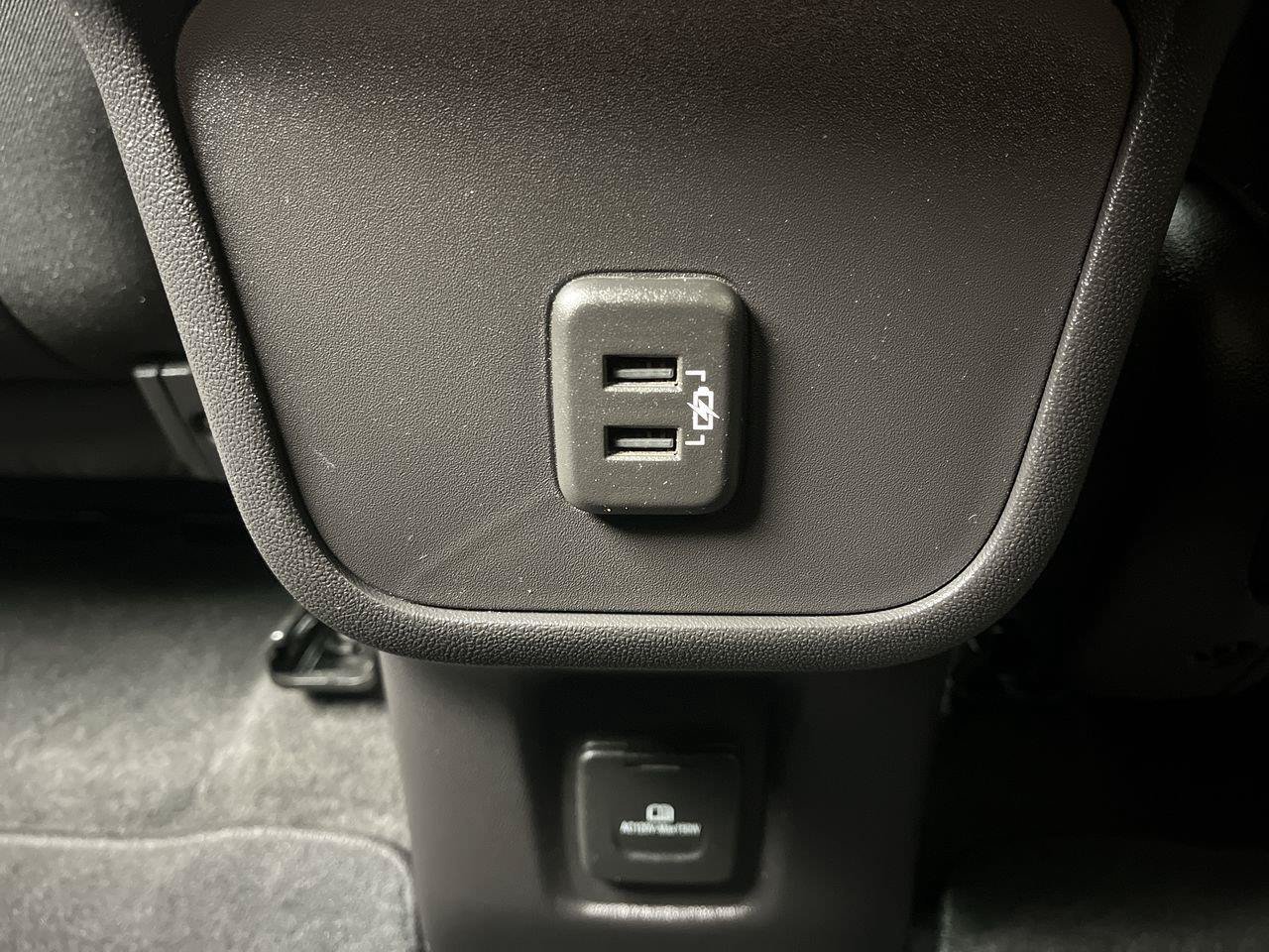 Certified 2024 Chevrolet Equinox LT AWD/4WD image 11