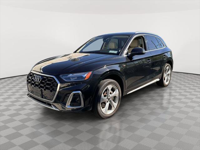 Used 2023 Audi Q5 2.0T Premium Plus w/ Premium Plus Package AWD/4WD image 5