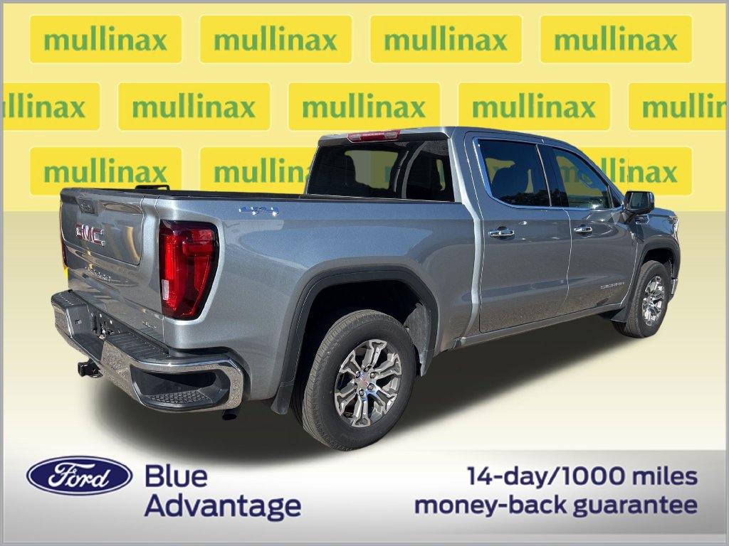 Used 2025 GMC Sierra 1500 SLT AWD/4WD image 3