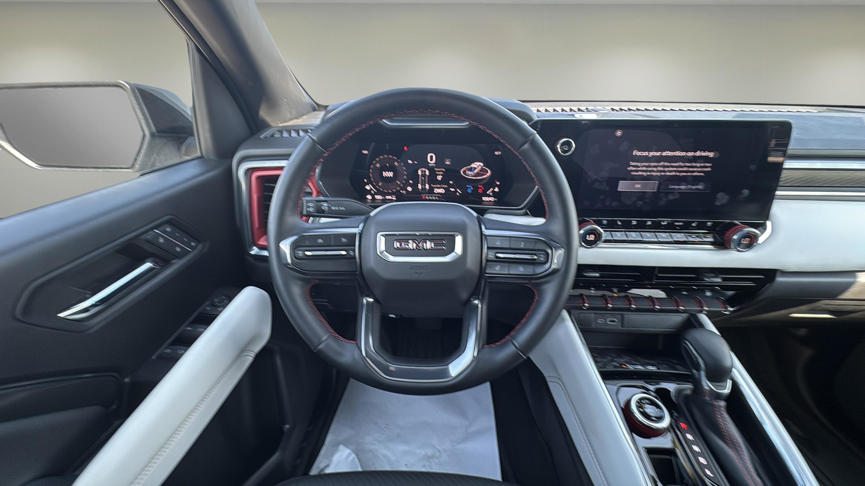 Used 2024 GMC Canyon AT4X w/ AT4X AEV Edition AWD/4WD image 11