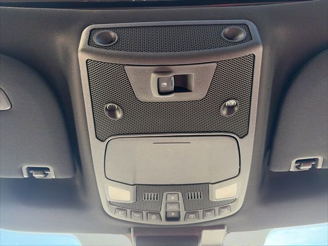 Used 2019 Ford F150 Lariat image 28