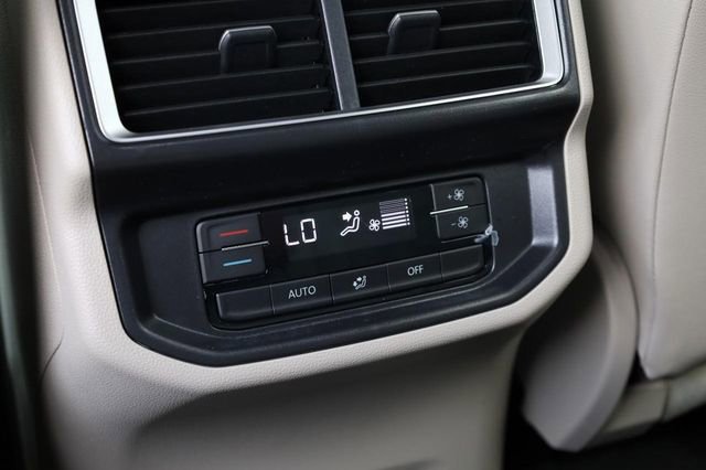 New 2026 Volkswagen Atlas SE image 23