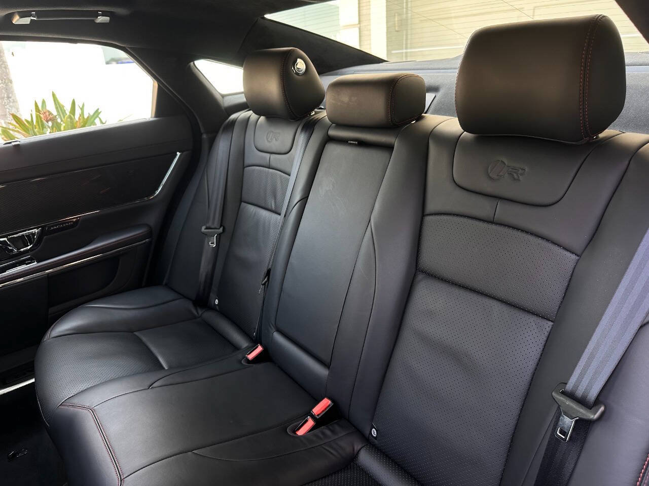 Used 2014 Jaguar XJ R LWB RWD image 66