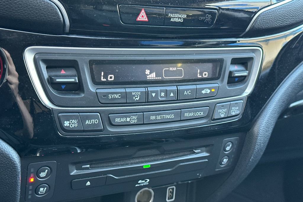 Certified 2019 Honda Pilot Elite image 22