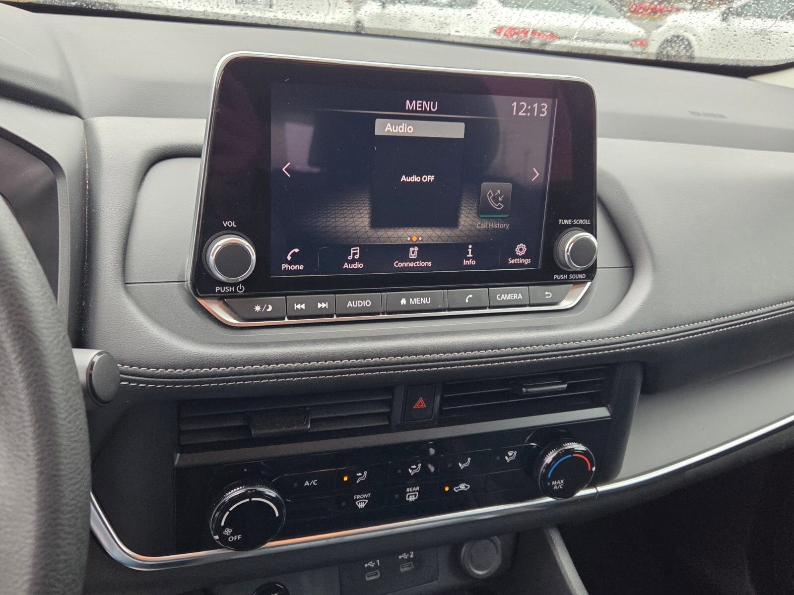 Used 2024 Nissan Rogue S image 18