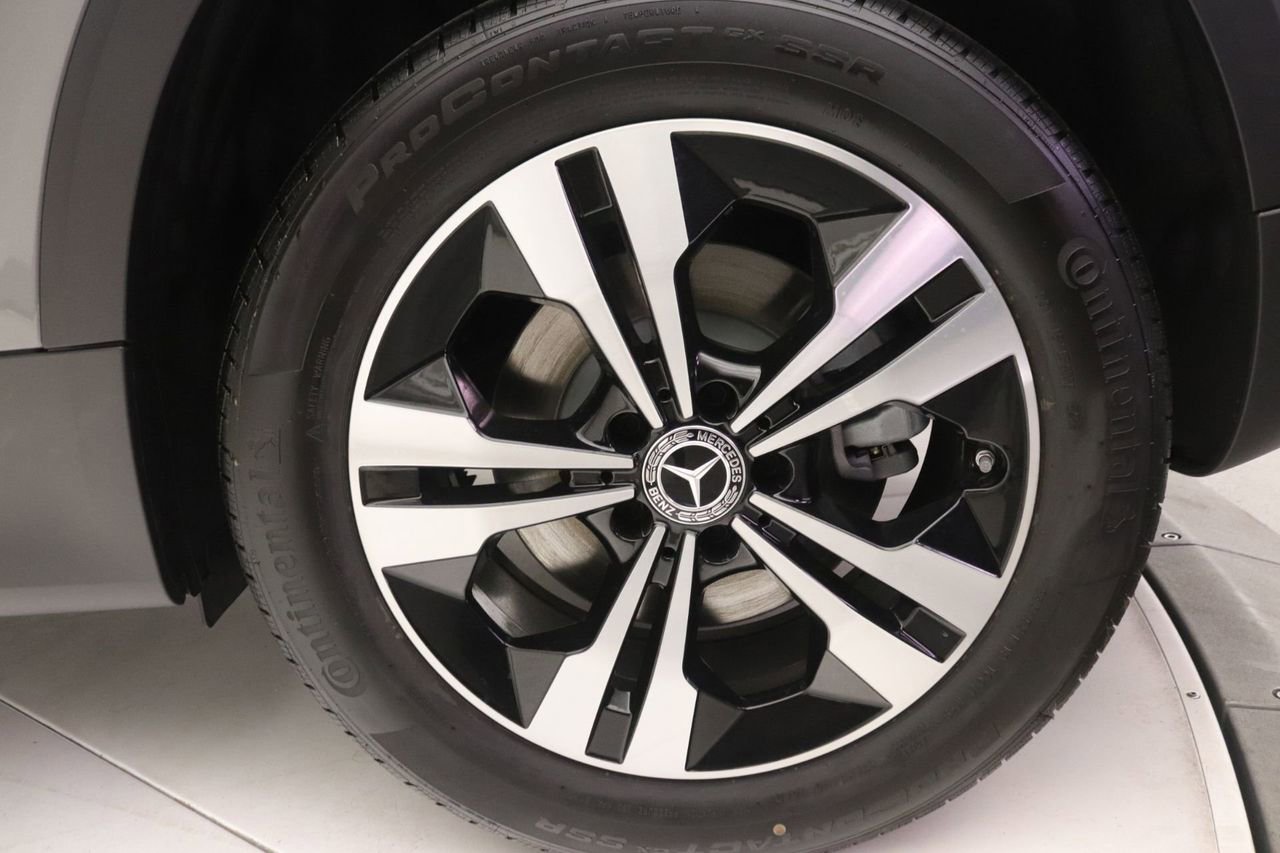 New 2026 Mercedes-Benz GLB 250 4MATIC image 13