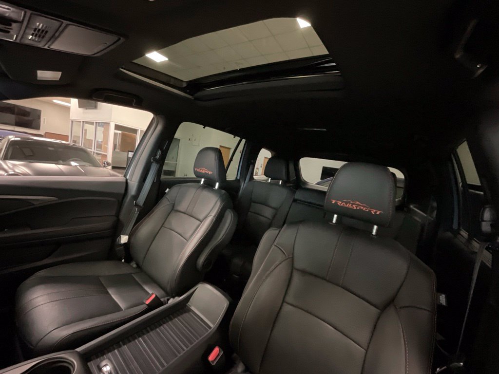 Used 2022 Honda Passport TrailSport image 11