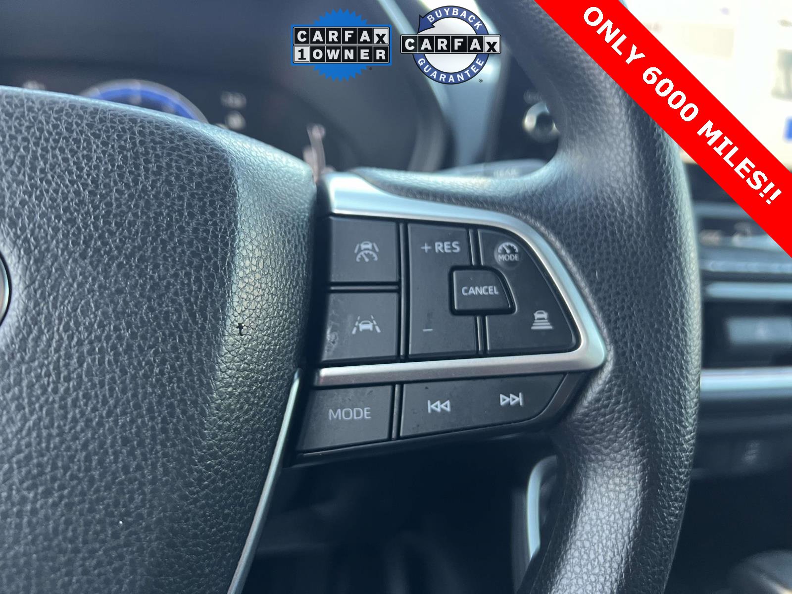 Used 2025 Toyota Grand Highlander AWD image 31