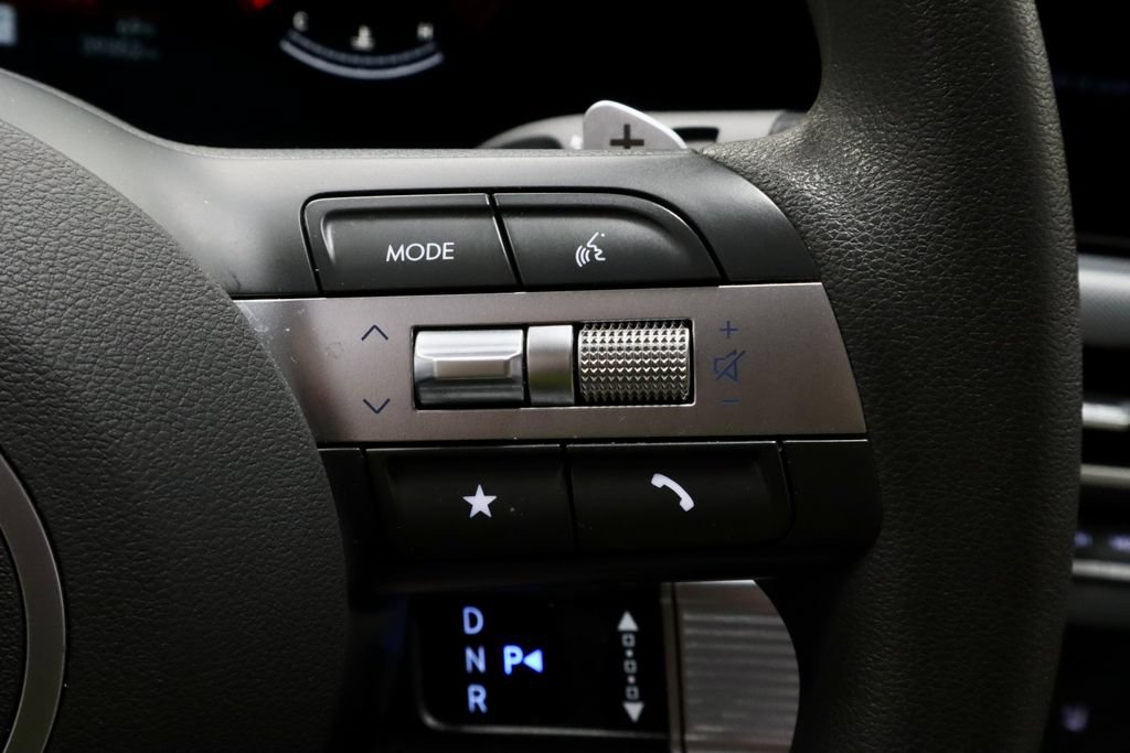 Certified 2025 Hyundai Sonata SEL FWD image 32
