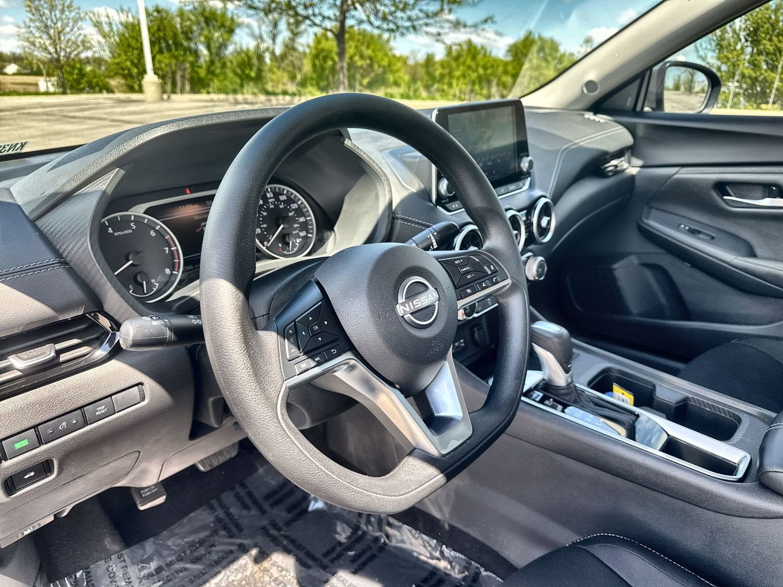 Used 2025 Nissan Sentra SV w/ Trunk Package FWD image 20