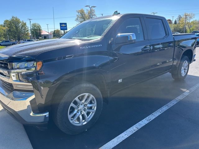 Used 2021 Chevrolet Silverado 1500 LT AWD/4WD image 4