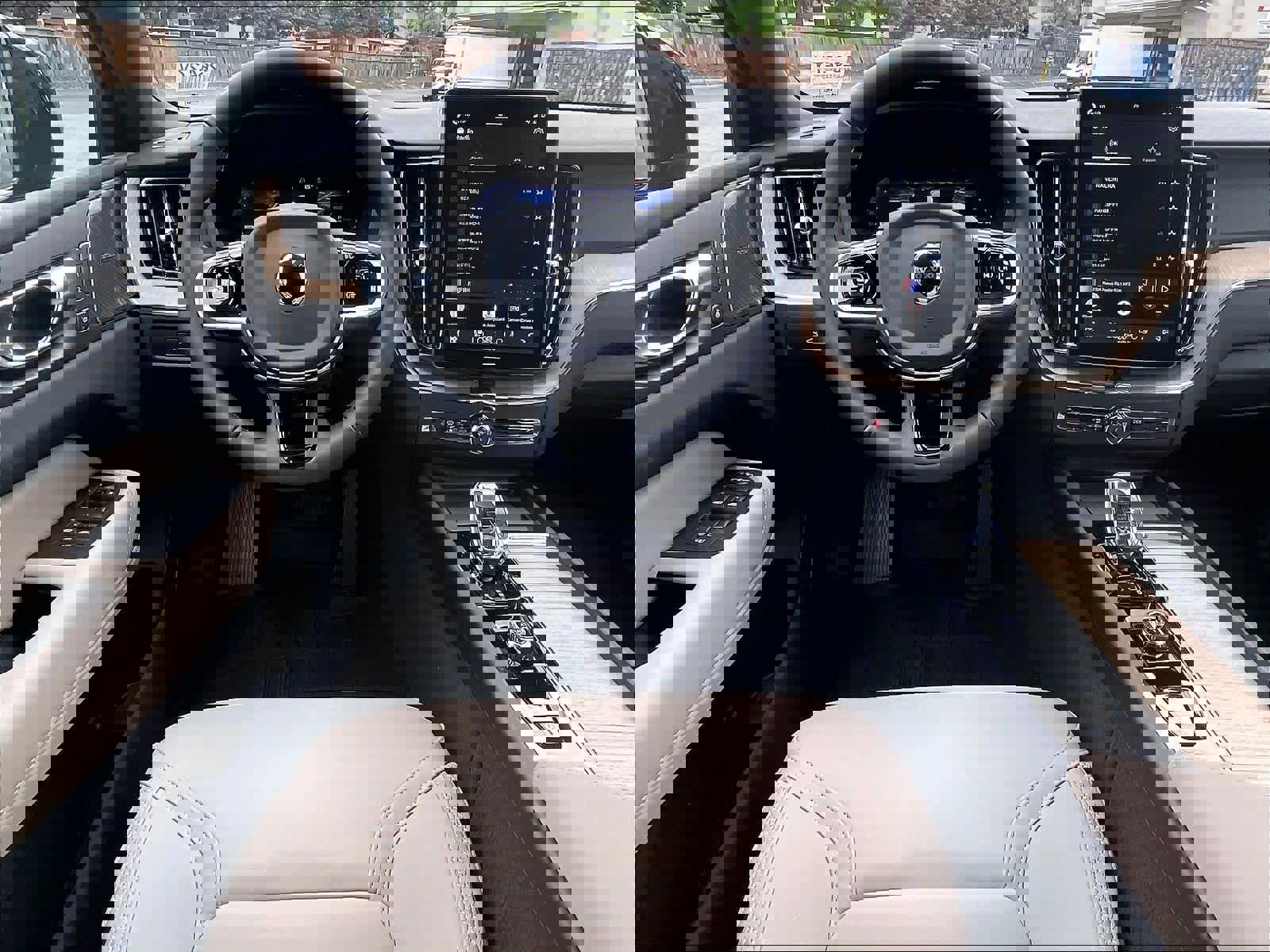 New 2026 Volvo XC60 T8 Plus w/ Protection Package Premier image 15